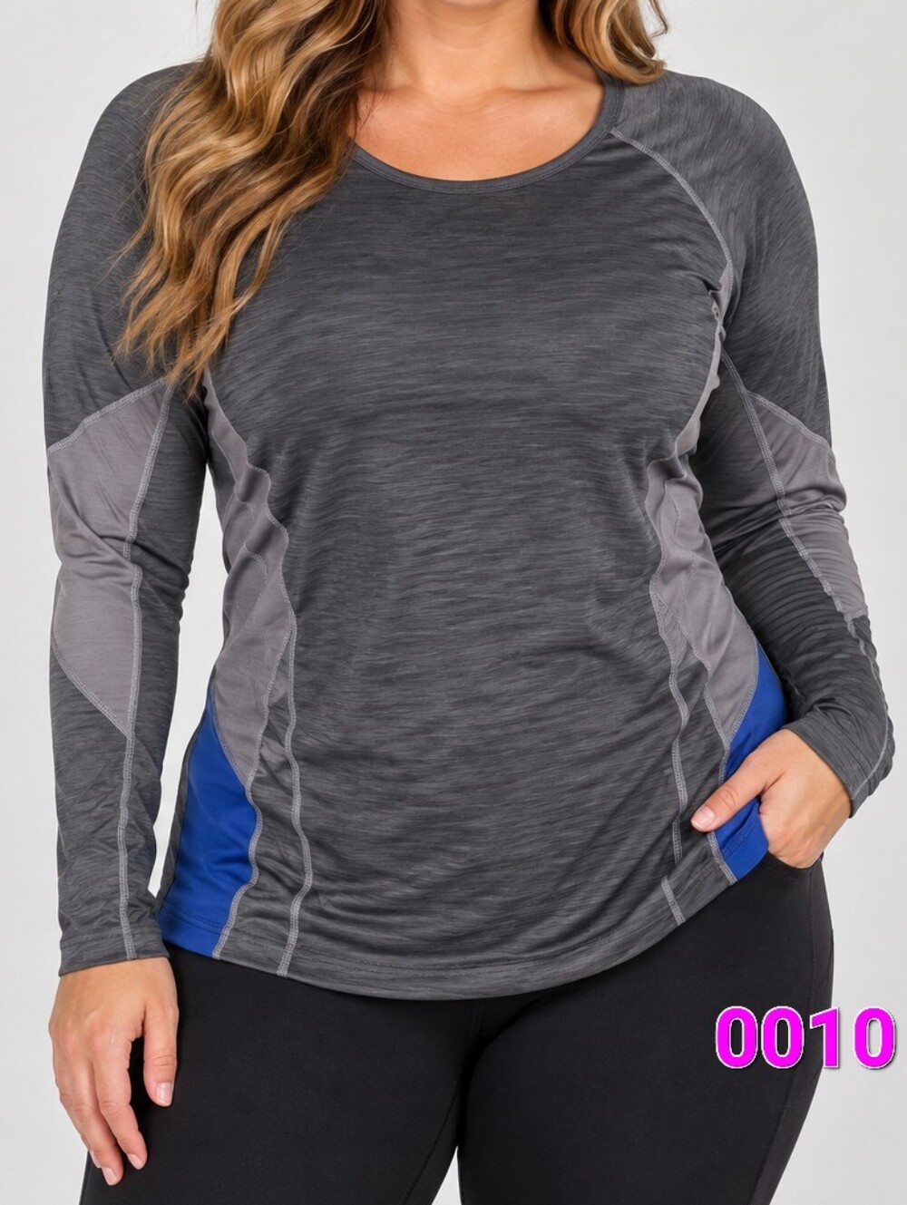 Hind Women's Gray Long-Sleeve Athletic Top with Blue Accent -L